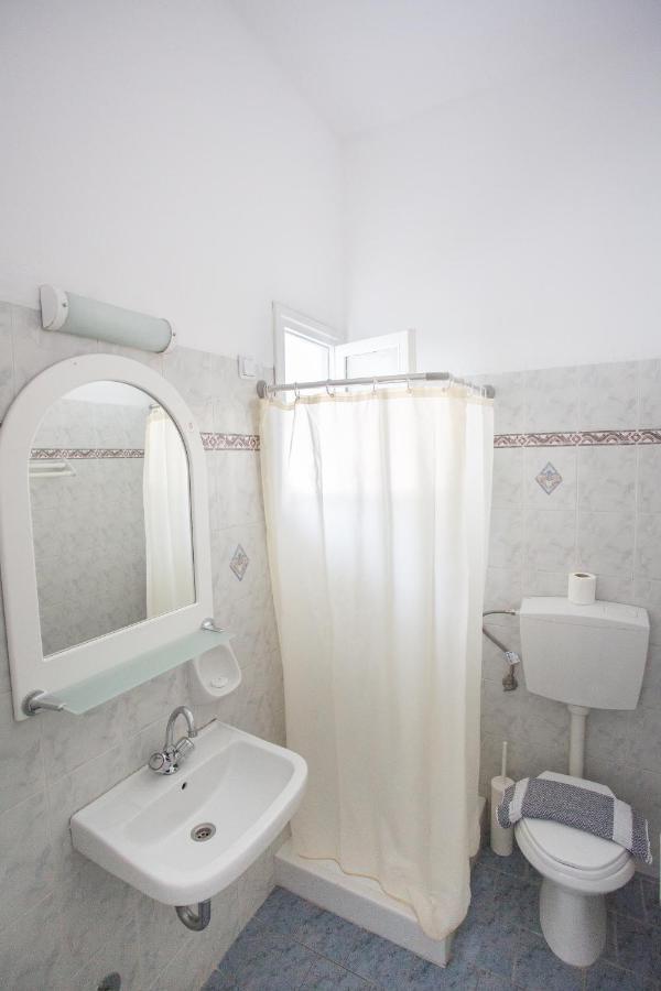 Louiza Hotel Páros 외부 사진