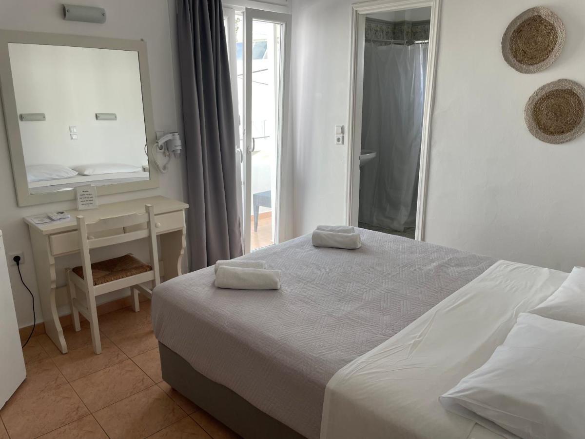 Louiza Hotel Páros 외부 사진
